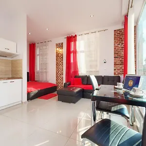 Hostelswidnicka24 Hostel
